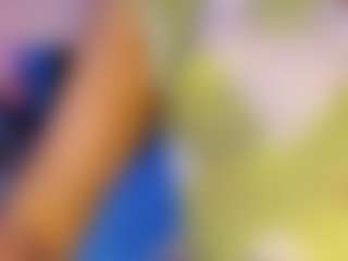 Live cam show with aryalee - Average on Soda Cam