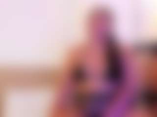 Live cam show with miadanielss - Cosplay Brown Hair on TastyBlacksLive