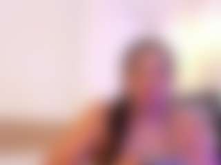 miadanielss's Live Sex Cam Show