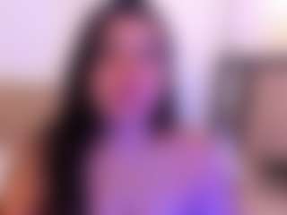 miadanielss's Live Sex Cam Show
