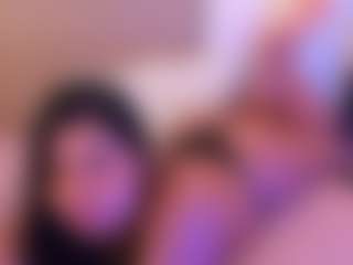 miadanielss's Live Sex Cam Show