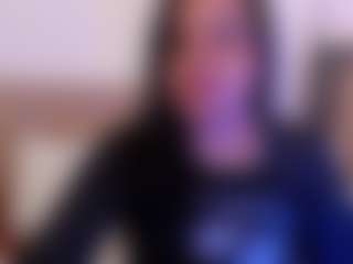 miadanielss's Live Sex Cam Show