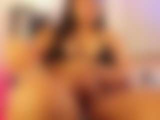 Live cam show with miadanielss - Cosplay BBW on Gym Cam Girls
