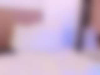 miadanielss's Live Sex Cam Show