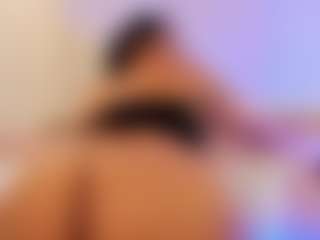 miadanielssのライブセックスチャットショー