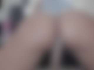 Live cam show with Tamy Bennett - Ass Bouncing on instabang