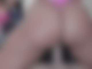 Live cam show with Tamy Bennett - Lovense on camwithhim.com