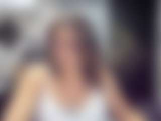 Live cam show with tiffanywiilson - Granny Brown Hair on fapnchat