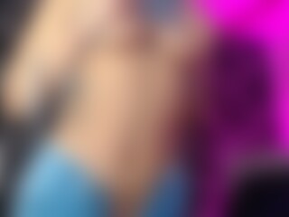 emmalopez's Live Sex Cam Show
