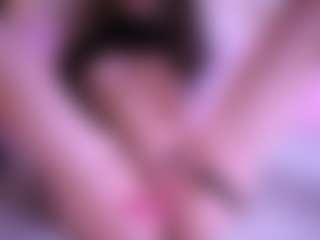 Live cam show with Pussylovekate - Garter on studioflirtlive.com