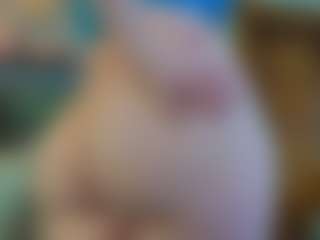 Live cam show with TinyToni - Gamer on TeamSkeetLive