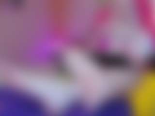 Live cam show with LexyGold - Armpits on hotwifechat.live