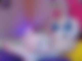 Live cam show with LexyGold - Armpits on Fapmatic.com