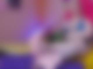 Live cam show with LexyGold - Long Hair on Fapmatic.com