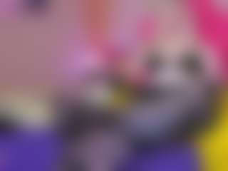 Live cam show with LexyGold - Armpits on Instabang