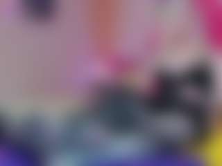 Live cam show with LexyGold - Armpits on Latina Girls