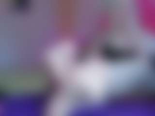 Live cam show with LexyGold - Blue Eyes on Camiplay Live