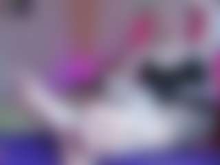 Live cam show with LexyGold - MILF on Streamer API
