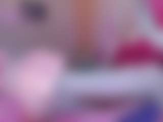 Live cam show with LexyGold - Flash on dropp.cam