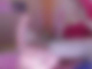 Live cam show with LexyGold - Flash on SinfulBabes