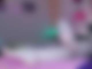 Live cam show with LexyGold - Blonde Hair Middle Aged on Cam Slut