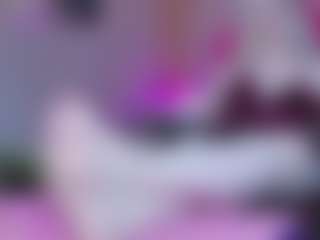 Live cam show with LexyGold - Blonde Hair Middle Aged on Streamer API