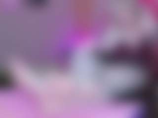 Live cam show with LexyGold - Whip on Hubzter Live