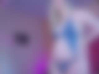 Live cam show with LexyGold - Whip on crypto-cams