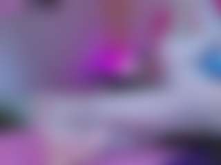 Live cam show with LexyGold - Blue Eyes on xplaylive.com