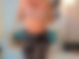 Live cam show with Sarah Parker - Asshole Asian on dropp.cam