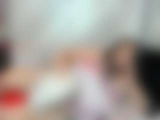 Live cam show with ladylauren - Flashing on 1on1-livenow