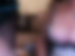 Live cam show with LadyAndTranny - No Drinking on Camiplay Live