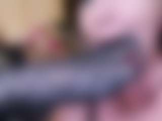 Live cam show with LadyAndTranny - Facesitting on Camming Site