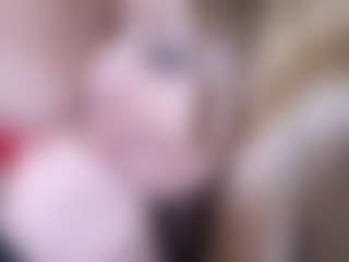 Live-Cam-Show mit LadyAndTranny - Facesitting auf Camsoda
