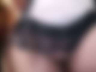 Show in cam erotica live di LadyAndTranny