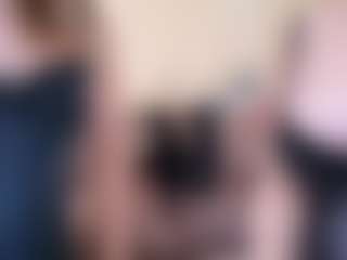Live cam show with LadyAndTranny - Strapon on Uber Horny