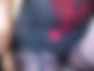Live cam show with LadyAndTranny - Facesitting on Camsoda
