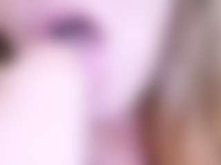 Live cam show with LadyAndTranny - Facesitting on madthumbs