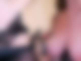 Live cam show with LadyAndTranny - Facesitting on CamSextacy