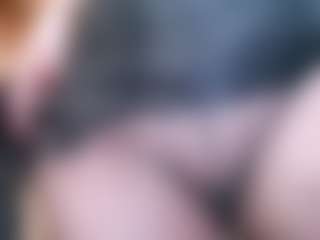 Live cam show with LadyAndTranny - Strapon on StripNow