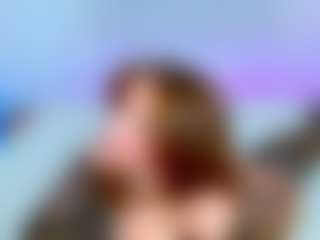 Lisa-Teases Live-Sex-Cam-Show