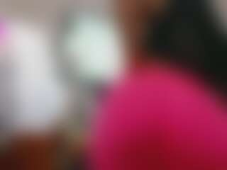 Live cam show with Lissa Santos - Office on nudelive.tv