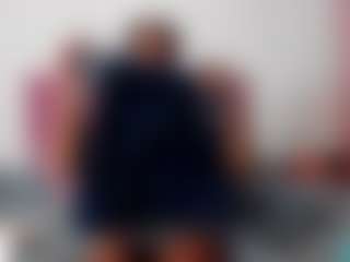 Live cam show with Sharon Hill - Smoking on Camming Site