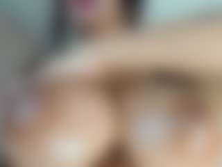 Live cam show with luuciana - Lactation on Hubzter Live