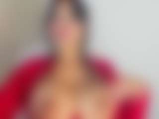 Live cam show with luuciana - Nails on Streamer API