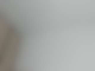 Live cam show with luuciana - Nails on camtv