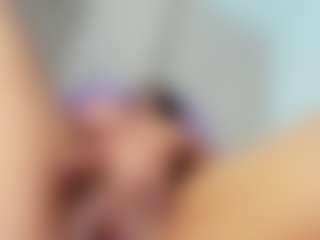 Live cam show with luuciana - Grandes Tetas on Uber Horny