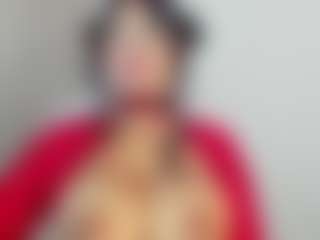 Live cam show with luuciana - Grandes Tetas on camwithhim.com
