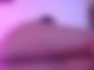 Live cam show with MEGAN - Cum In Pussy on livesuperchat.net