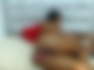SarahRobertss's Live Sex Cam Show